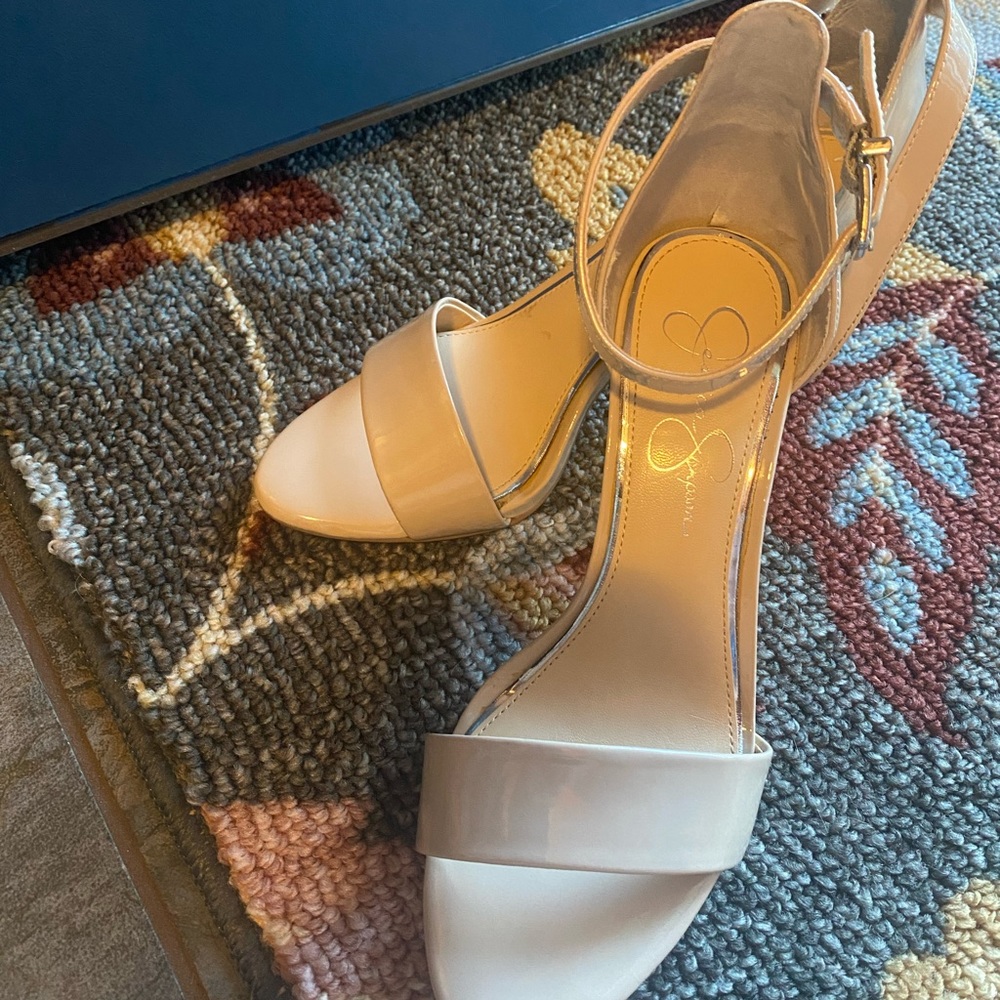 Jessica Simpson Heels - Picture 9 of 9